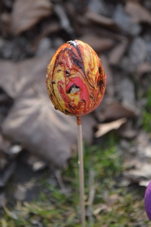 Osternbasteln mit Barbara, Inna und Tatjana